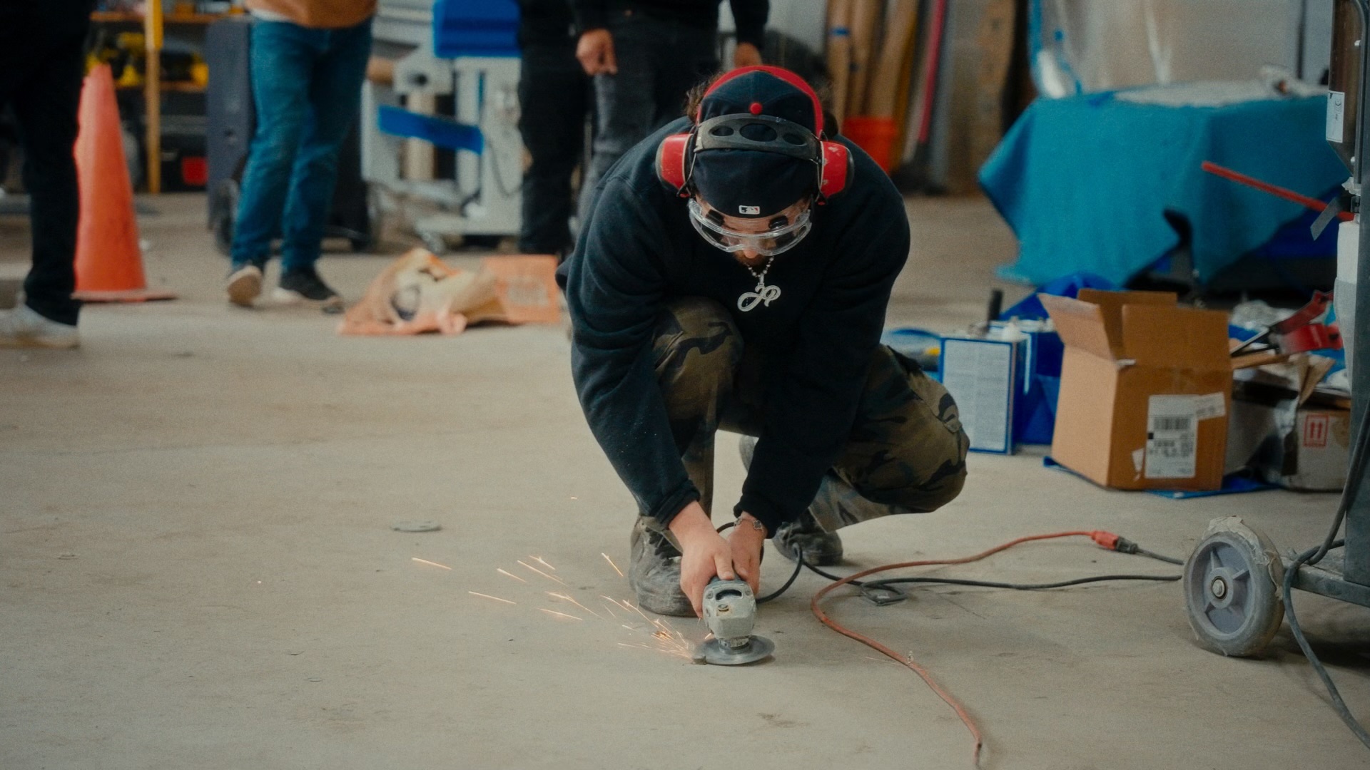 Grinding floor